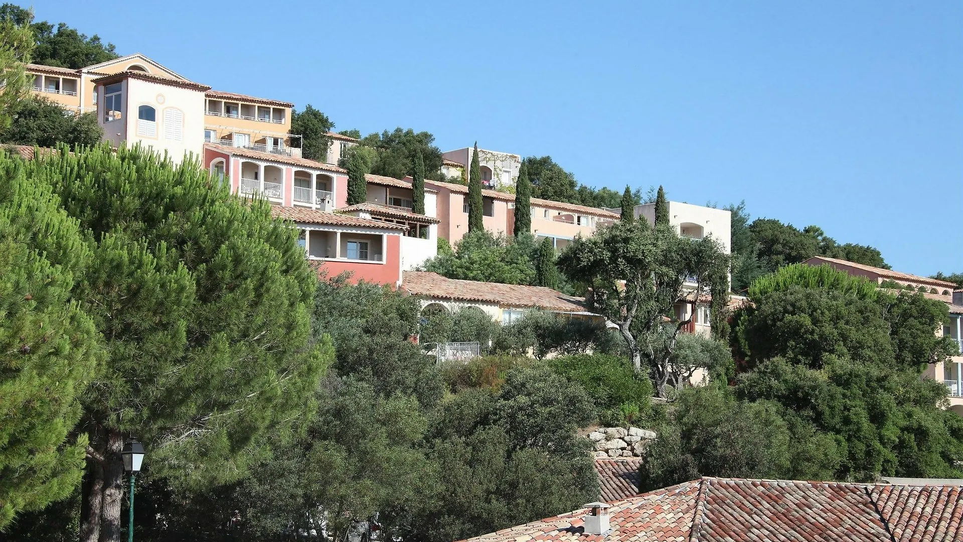 Apartment Village Pierre & Vacances - Les Restanques Du Golfe De Saint Grimaud France