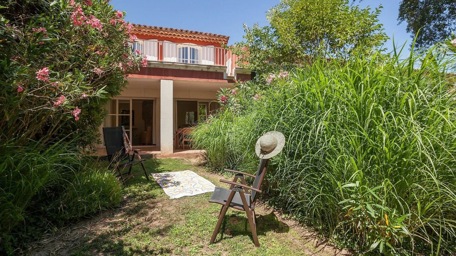 Village Pierre & Vacances - Les Restanques Du Golfe De Saint Grimaud Apartment