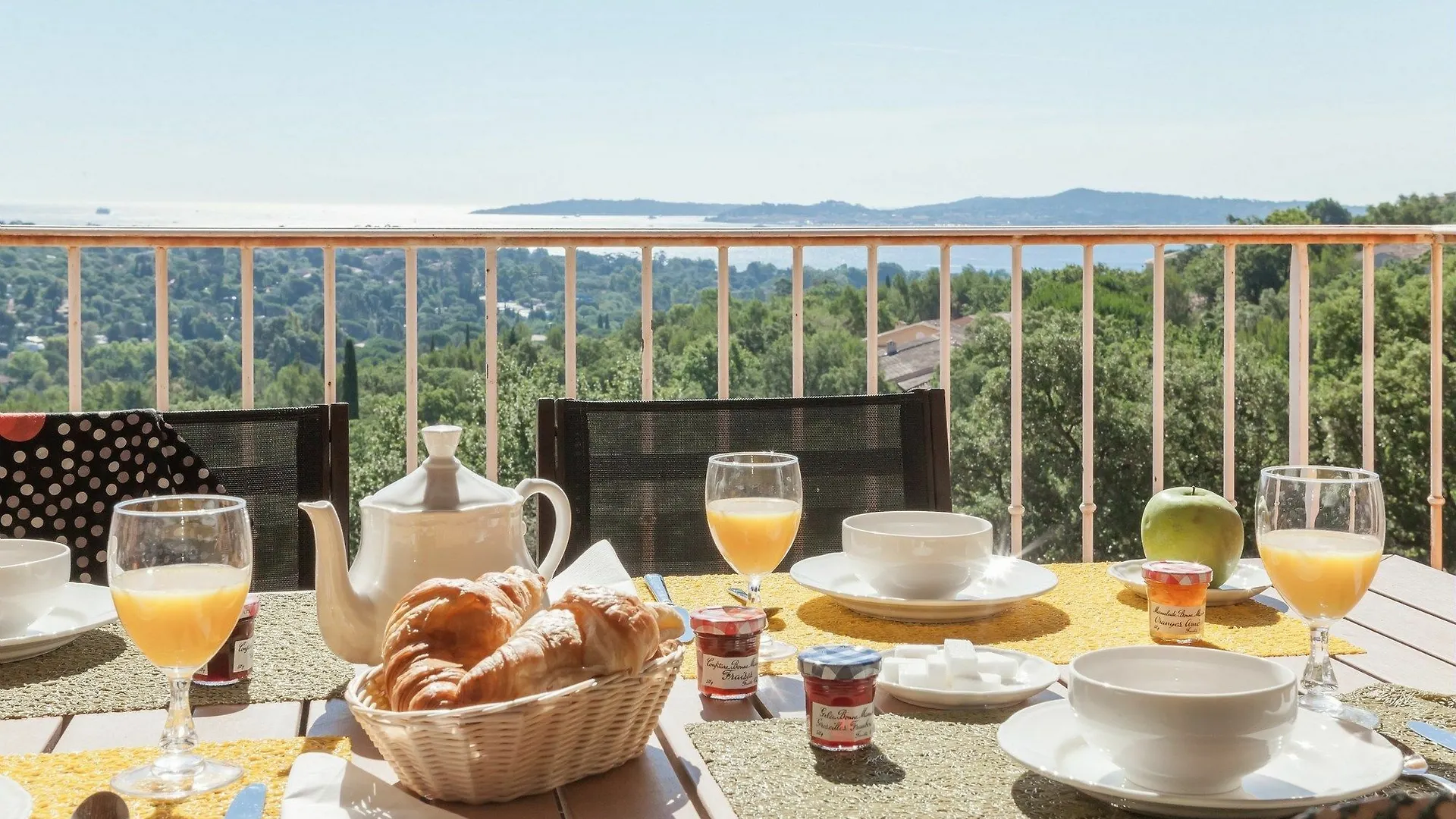 Apartment Village Pierre & Vacances - Les Restanques Du Golfe De Saint Grimaud