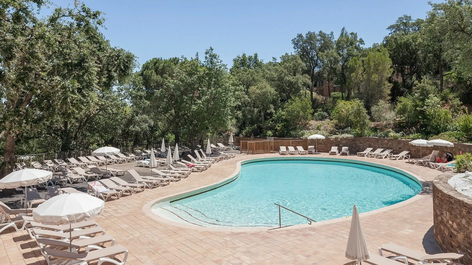 Village Pierre & Vacances - Les Restanques Du Golfe De Saint Grimaud