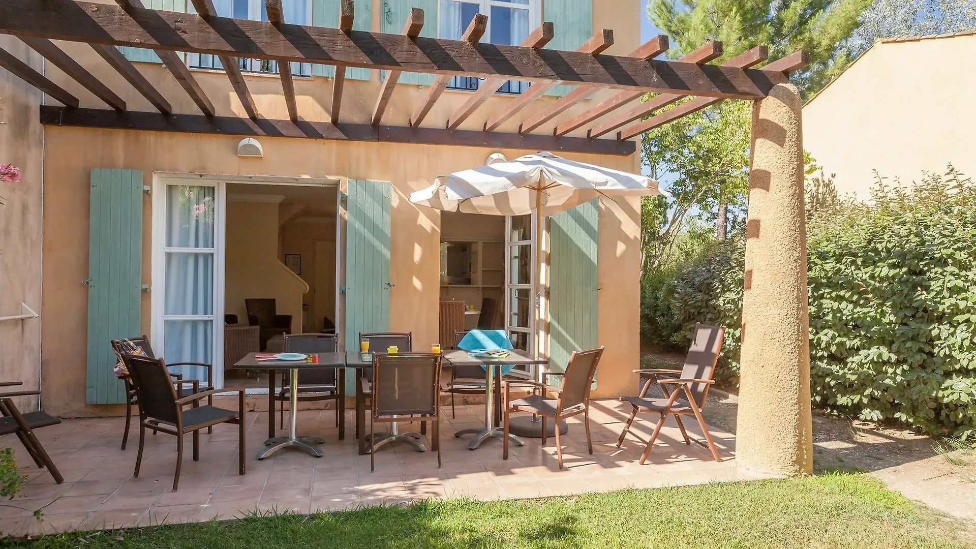 Village Pierre & Vacances - Les Restanques Du Golfe De Saint Grimaud
